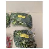 CHRISTMAS REEF MAKING KIT - OPEN BOX