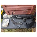 Trailer Hitch Receiver with Hardware and 2 new tounges. 7,500 Receiver W.D.