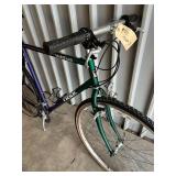 Trek 730 Hybrid Bicycle - Size Large