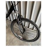 Trek Navigator 400 Hybrid Bicycle - Size Large