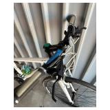 Trek 7.3 Hybrid Bicycle - Size Small