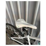 Trek 7.3 Hybrid Bicycle - Size Small