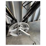 Raleigh Route 4.0 Cruiser Bicycle - Size Large