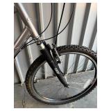 Trek Navigator 400 Hybrid Bicycle - Size Large