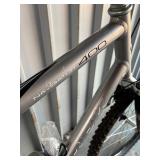 Trek Navigator 400 Hybrid Bicycle - Size Large