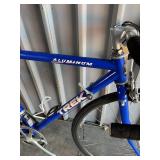 Trek 1400 Road Bike - Size Medium