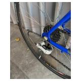 Trek 1400 Road Bike - Size Medium