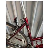 Trek 720 Step-Thru Hybrid Bicycle - Size Medium