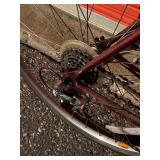 Trek 730 Hybrid Bicycle - Size Medium