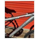 Trek 7150 Hybrid Bicycle