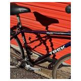 Trek 700 Hybrid Bicycle - Size Medium