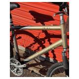 Trek Navigator 300 Hybrid Bicycle - Size Large