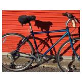 Trek 720 Hybrid Bicycle  - Size Medium