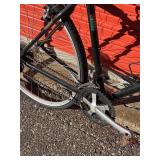 Giant Innova Hybrid Bicycle - Size Medium