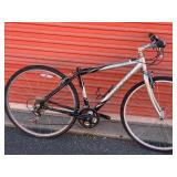 Trek 7100 Hybrid Bicycle - Size Medium