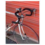 Trek 1400 Aluminum Road Bike - Size Large