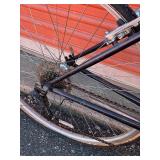 Trek 700 Hybrid Bicycle - Size Medium