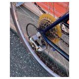 Trek 750 Hybrid Bicycle - Size Medium / Large