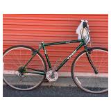 Trek 730 Hybrid Bicycle - Size Medium