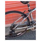 Trek 7100 Hybrid Bicycle - Size Small