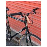 Trek 700 Hybrid Bicycle - Size Extra Large