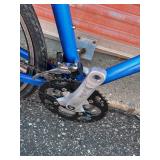 Trek 7.3 Hybrid Bicycle