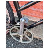 Trek 720 Step Thru Hybrid Bicycle - Size Medium / Large