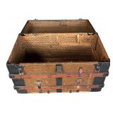 P - Vintage The Golden Rule St. Paul Trunk