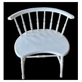 P - Vintage White Wood Vanity Chair with Curved Backrest