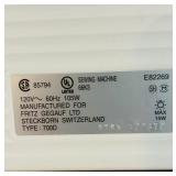 LL - Bernina 700D Serger Overlock Sewing Machine