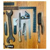 LL - Collection of Mixed Hand Tools and Measuring Squares