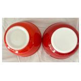 Set of 5 Vintage Pyrex Mixing Bowls in Multicolor