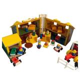 LR - Assorted Vintage Fisher Price Little People Playsets and Figures