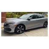 2016 Honda Civic Touring Sedan with Leather Interior