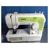 Brother SM1400 Lightweight & Full Size Sewing Machine.