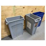 Rubbermaid - Lot of 3 - Slim Jim Trashcans