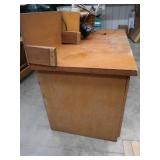 HUGE WOOD WORK BENCH WITH LIGHTS