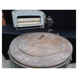 ANTIQUE 1912 EASY COPPER DRUM ELECTRIC WASHING MACHINE