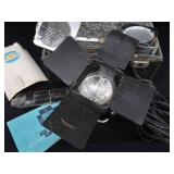 SYLVANIA SUN GUN PROFESSIONAL PHOTO LIGHT