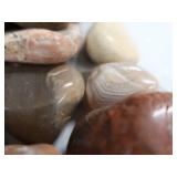 AGATES AND POLISHED PRETTIES