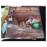 HEIRLOOM CHRISTMAS TREE STAND / CHRISTMAS ALBUMS