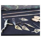 BOW / CASE / ARROWS / BROAD HEADS
