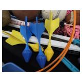 YARD GAMES / OUTDOOR SPORTS LOT