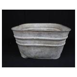 VINTAGE GALVANIZED WASH TUB