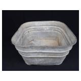 VINTAGE GALVANIZED WASH TUB