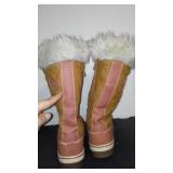 Ladies Size 8 1/2 Winter Boots by Global Win