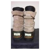Ladies Size 8 1/2 Winter Boots by Greekside