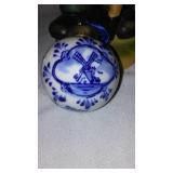 Royal Copenhagen Denmark Full Lace Cigar Cup or Vase, Delft Blue Ornaments (2) Hummel