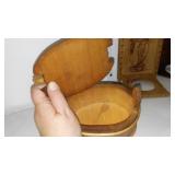 Pillsbury Dough Boy, and Wood Décor.