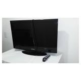 Samsung 32" 720p HD LCD Television with remote.